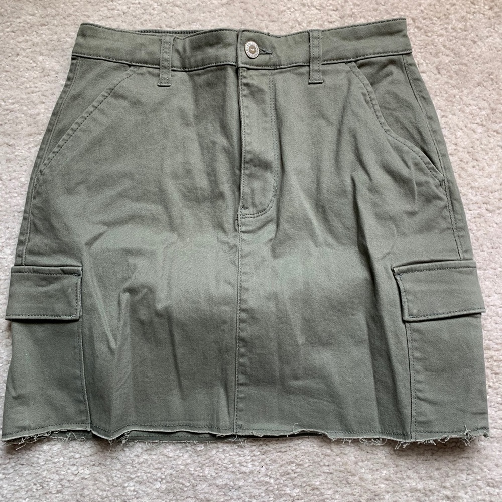 Hollister cargo skirt